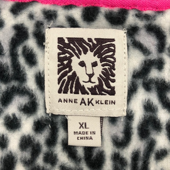 Anne Klein Fleece Long Sleeve Pajama Shirt/ Size: XL - Picture 2 of 5